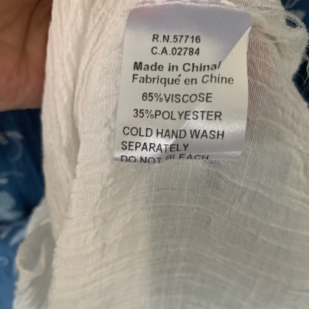 Papillon Blanc Blue and White Floral Blouse - Picture 6 of 9